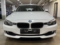 Usata BMW 318 143 CV (105 kW) 2013 Bianco Station wagon