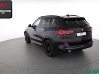 Gebraucht BMW X5 M Sport 286 PS (210 kW) 2022 Black sapphire SUV