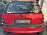Używany Opel Corsa 44 KM (32 kW) 1996 Czerwony Hatchback