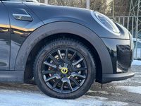 Gebraucht Mini Cooper SE Classic 135 kW (184 PS) 2022 Schwarz Kleinwagen