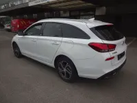 Gebraucht Hyundai i30 Intro Edition 120 PS (88 kW) 2020 Weiß Kombi