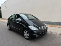 Gebraucht Mercedes A180 Avantgarde 109 PS (80 kW) 2012 Schwarz Kleinwagen