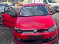 Gebraucht VW Polo 69 PS (50 kW) 2015 Rot Coupé