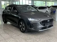 Gebraucht Ford Focus Active X 125 PS (91 kW) 2022 Grau, metallic Limousine