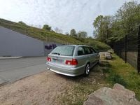 Używany BMW 530 193 KM (141 kW) 2002 Srebrny Kombi