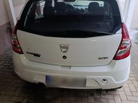 Brugt Dacia Sandero 75 HK (55 kW) 2009 Hvid Hatchback