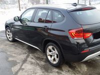 Gebraucht BMW X1 163 PS (119 kW) 2011 Schwarz metallic SUV