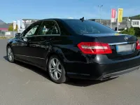 Gebraucht Mercedes E220 Avantgarde 170 PS (125 kW) 2012 Schwarz Limousine