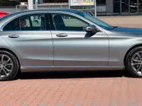 Używany Mercedes C250 204 KM (150 kW) 2015 Srebrny Sedan/Limuzyna