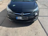 Gebraucht Opel Astra Style 140 PS (102 kW) 2014 Schwarz Limousine
