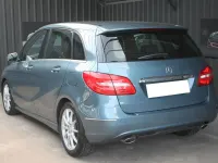 Gebraucht Mercedes B180 AMG Edition 1 109 PS (80 kW) 2012 Blau Kleinwagen
