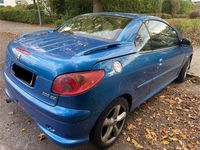 Gebraucht Peugeot 206 CC 109 PS (80 kW) 2003 Blau Cabrio