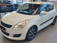 Gebraucht Suzuki Swift 90 PS (66 kW) 2012 Weiß Kleinwagen