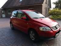 Gebraucht VW Fox Style 60 PS (44 kW) 2010 Rot Kleinwagen