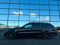 Używany Mercedes E500 387 KM (284 kW) 2007 Czarny Kombi