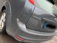Brugt Ford Focus 2005 Grå Sedan
