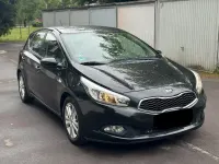 Gebraucht Kia Ceed 128 PS (94 kW) 2013 Schwarz Kleinwagen