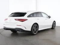 Gebraucht Mercedes CLA220 AMG 190 PS (139 kW) 2025 Weiß Limousine