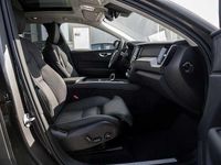 Gebraucht Volvo XC60 Plus 250 PS (183 kW) 2025 Platinum grey SUV