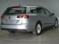 Gebraucht VW Passat Business 150 PS (110 kW) 2023 Silber Kombi