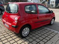 Second-hand Renault Twingo 60 CP (44 kW) 2008 Roșu Hatchback