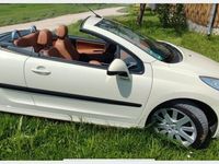 gebraucht Peugeot 207 CC platinium