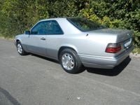 Gebraucht Mercedes E320 220 PS (161 kW) 1997 Silber Coupé
