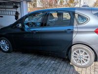 Gebraucht BMW 216 115 PS (84 kW) 2015 Grau Van / Kleinbus