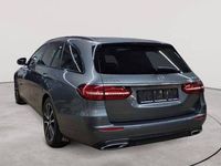 Gebraucht Mercedes E200 197 PS (144 kW) 2022 Selenitgrau metallic Kombi