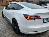 Gebraucht Tesla Model 3 Standard Range Plus 239 kW (325 PS) 2021 Weiß Limousine