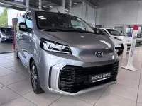 Neu Toyota Proace Verso Touch 150 PS (110 kW) 2026 Silber Kombi