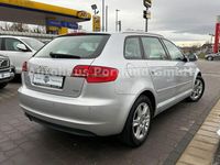 Gebraucht Audi A3 Attraction 90 PS (66 kW) 2012 Silber Kleinwagen
