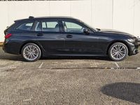gebraucht BMW 330e eA Touring xDrive Sportline AHK RFK HUD Navi LED