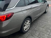 Gebraucht Opel Astra 136 PS (100 kW) 2016 Braun Kombi