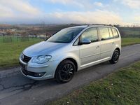 Gebraucht VW Touran Trendline 140 PS (102 kW) 2009 Silber Van / Kleinbus