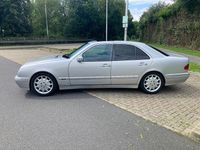 Gebraucht Mercedes E240 Avantgarde 170 PS (125 kW) 2000 Silber Limousine