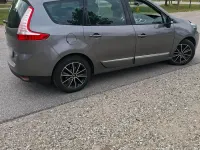 Gebraucht Renault Grand Scénic III 130 PS (95 kW) 2014 Grau Van / Kleinbus