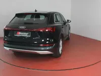 Używany Audi e-tron Advanced Plus 230 kW (313 KM) 2022 Czarny SUV