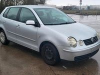 Gebraucht VW Polo 64 PS (47 kW) 2004 Silber Kleinwagen