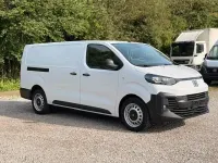 Gebraucht Fiat Scudo 177 PS (130 kW) 2025 Weiß Van