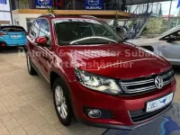 Gebraucht VW Tiguan Sportline 140 PS (102 kW) 2012 Rot SUV