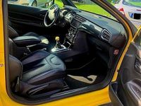Gebraucht Citroën DS3 156 PS (114 kW) 2009 Gelb Limousine