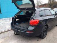 Gebraucht Opel Astra Sport 110 PS (80 kW) 2012 Schwarz Kombi