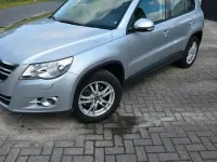 Gebraucht VW Tiguan 140 PS (102 kW) 2009 Silber SUV