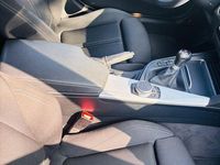 Gebraucht BMW 320 Advantage 190 PS (139 kW) 2018 Schwarz Kombi