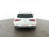 Gebraucht Mercedes CLA220 AMG line 190 PS (139 kW) 2024 Weiß Coupé