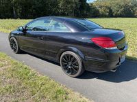 Gebraucht Opel Astra Cabriolet 140 PS (102 kW) 2010 Schwarz Cabrio