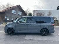 Gebraucht VW Multivan Life 204 PS (150 kW) 2022 Grau Van
