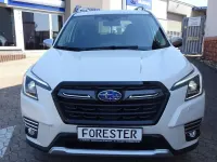 Gebraucht Subaru Forester Active 150 PS (110 kW) 2023 Crystal white pearl SUV