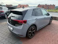 Gebraucht VW ID.3 Pro 150 kW (204 PS) 2024 Mondsteingrau/schwarz Kleinwagen